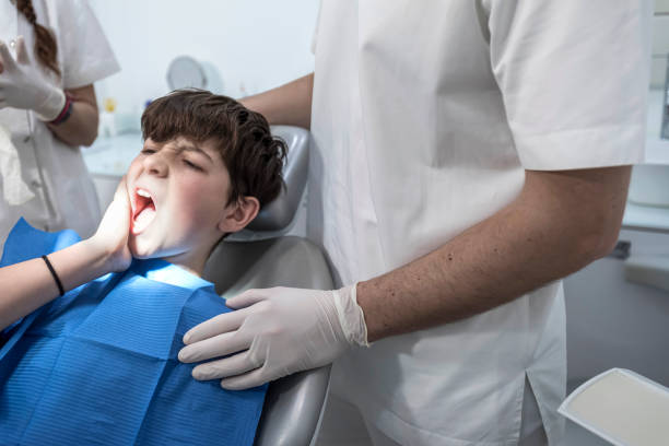Best Emergency Tooth Extraction  in Columbus Junction, IA